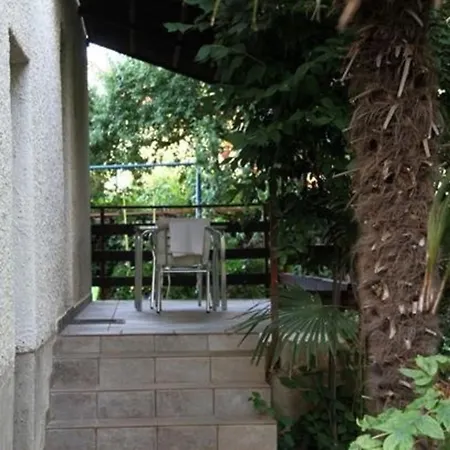 Mit Terrasse * Медулин